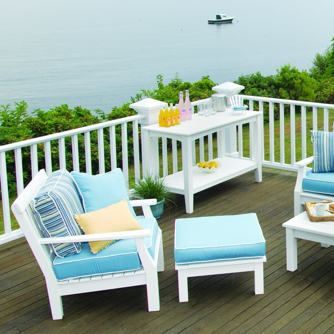 Seaside Casual Windsor Buffet Table