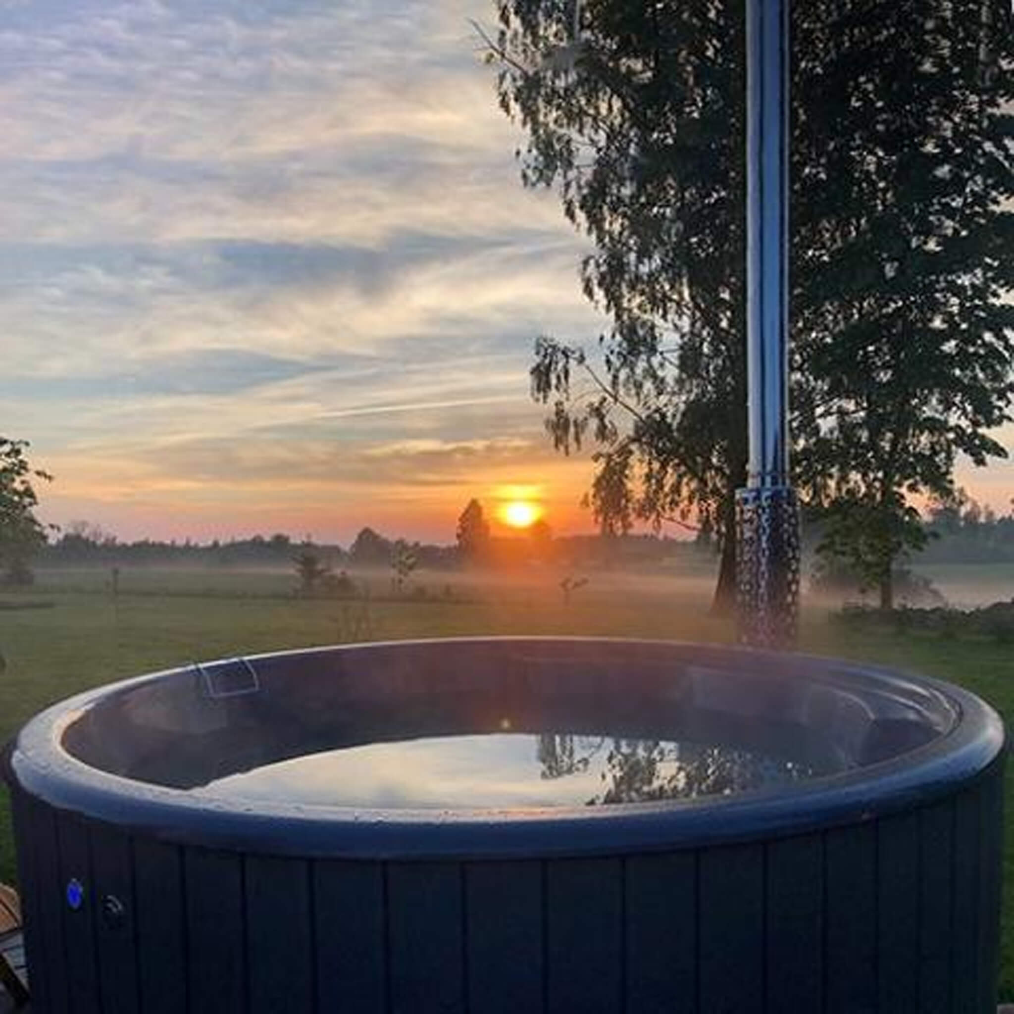 SaunaLife Model S4N Premium 6-Person Home Wood-Burning Hot Tub