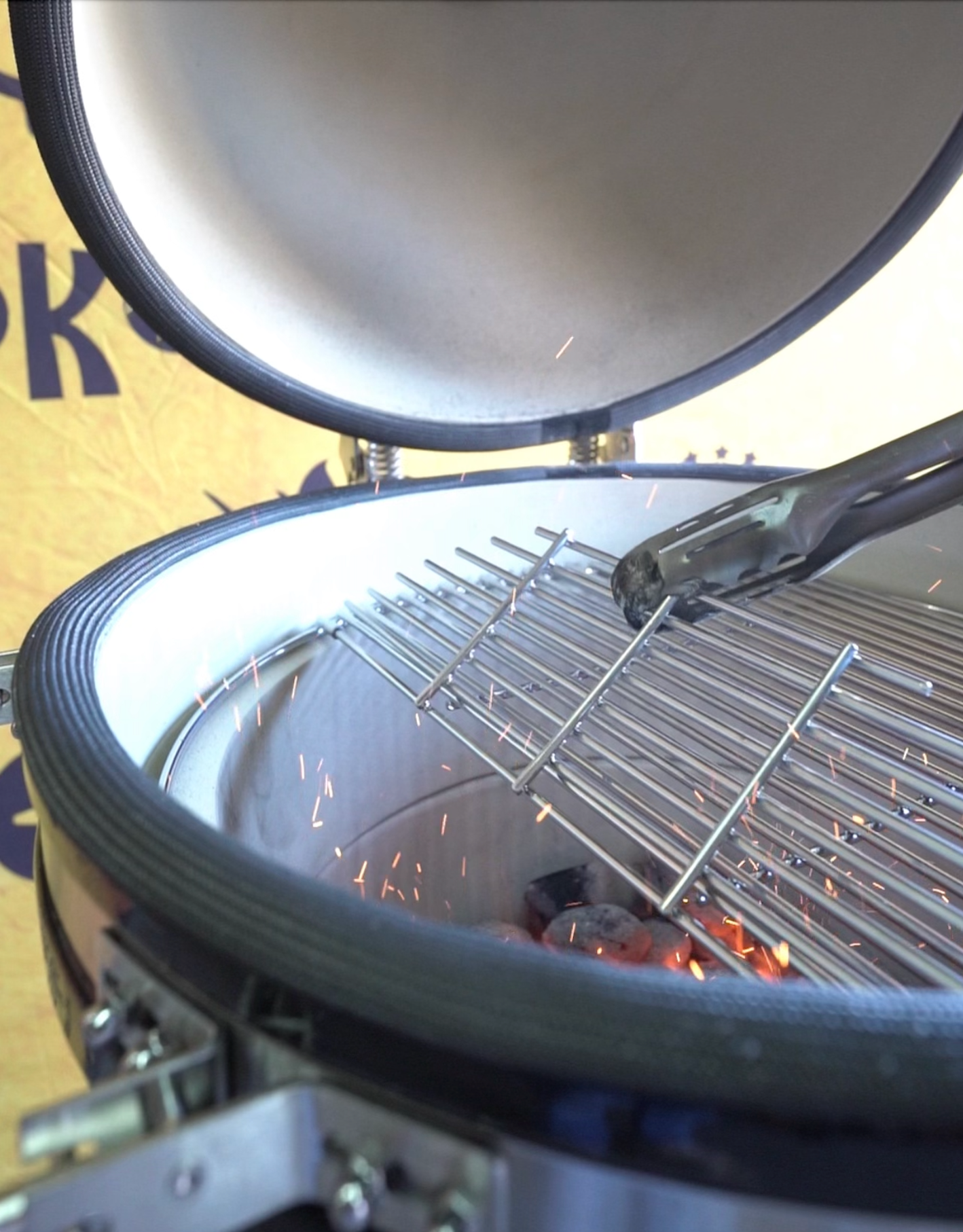 Kokomo Grills 21” Kamado Ceramic BBQ Grill