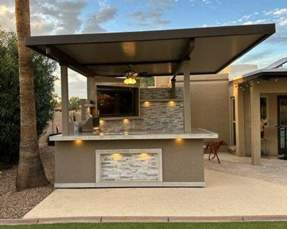 Kokomo Grills Bermuda BBQ Island with TV