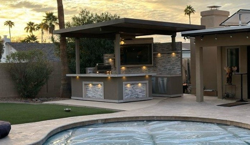 Kokomo Grills Bermuda BBQ Island with TV
