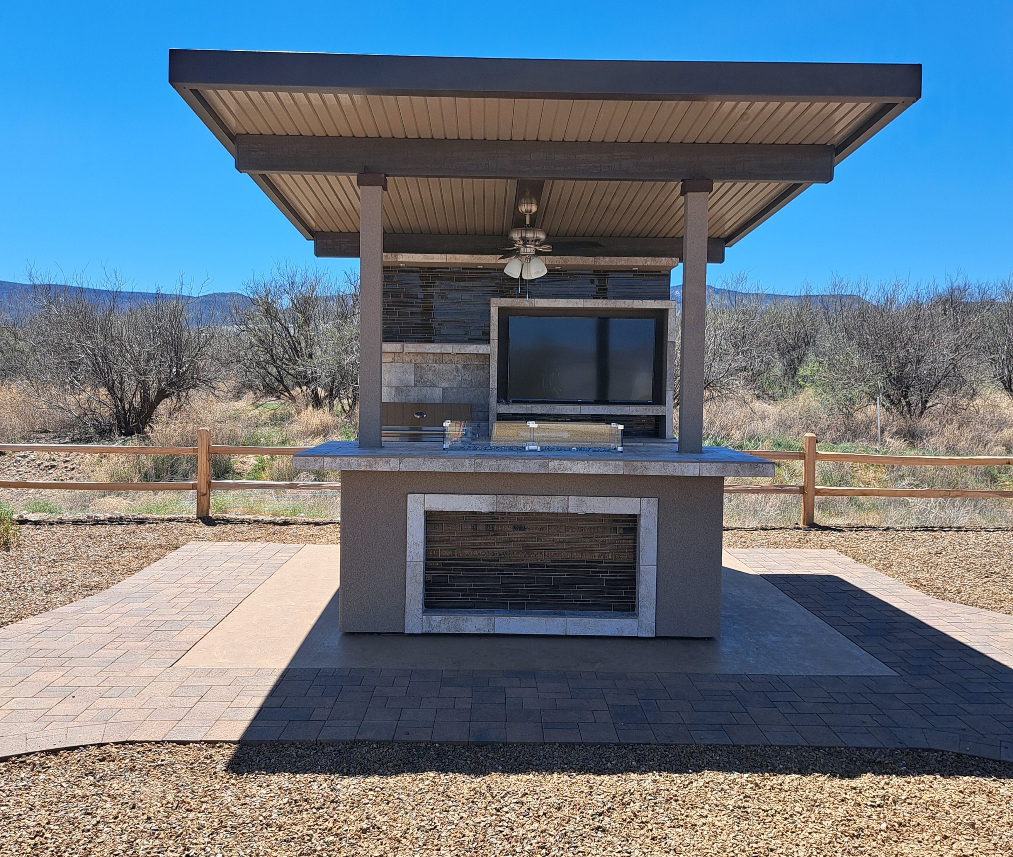 Kokomo Grills Baja W/ Top Outdoor Kitchen Island