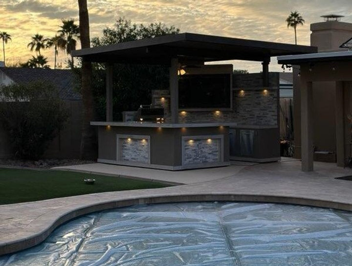 Kokomo Grills Bermuda BBQ Island with TV