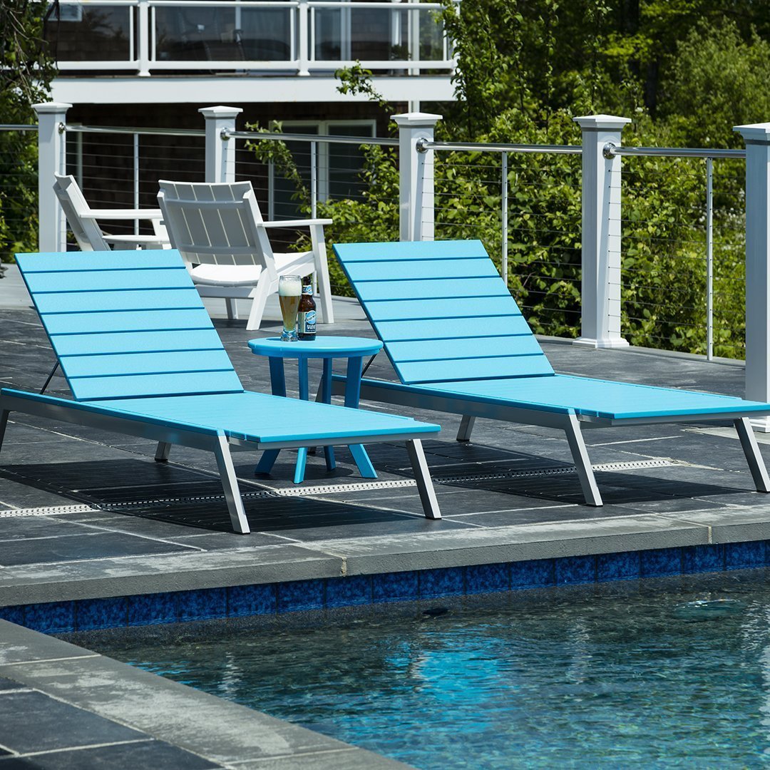 Seaside Casual MAD Chaise