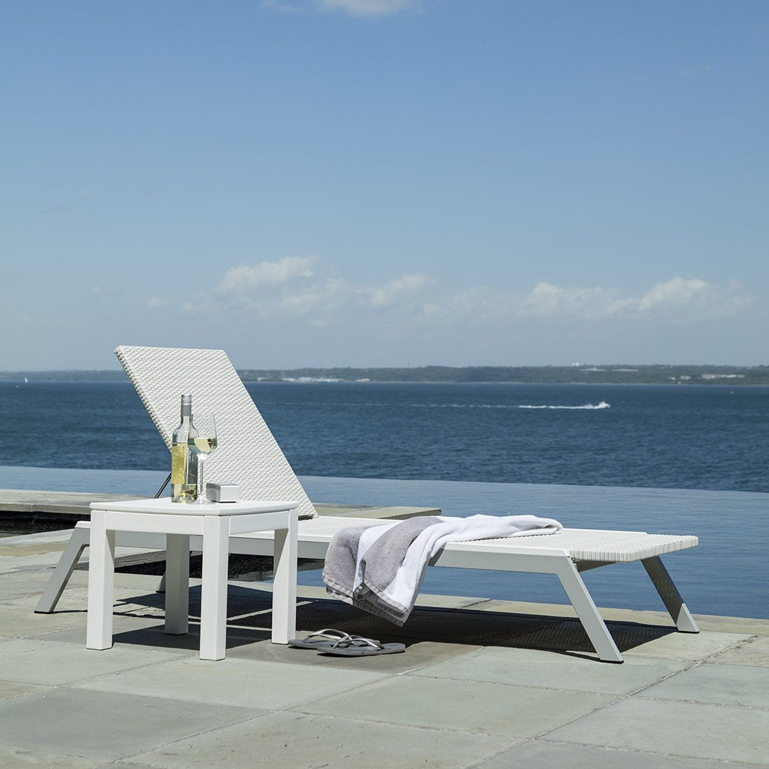 Seaside Casual MAD Chaise Woven