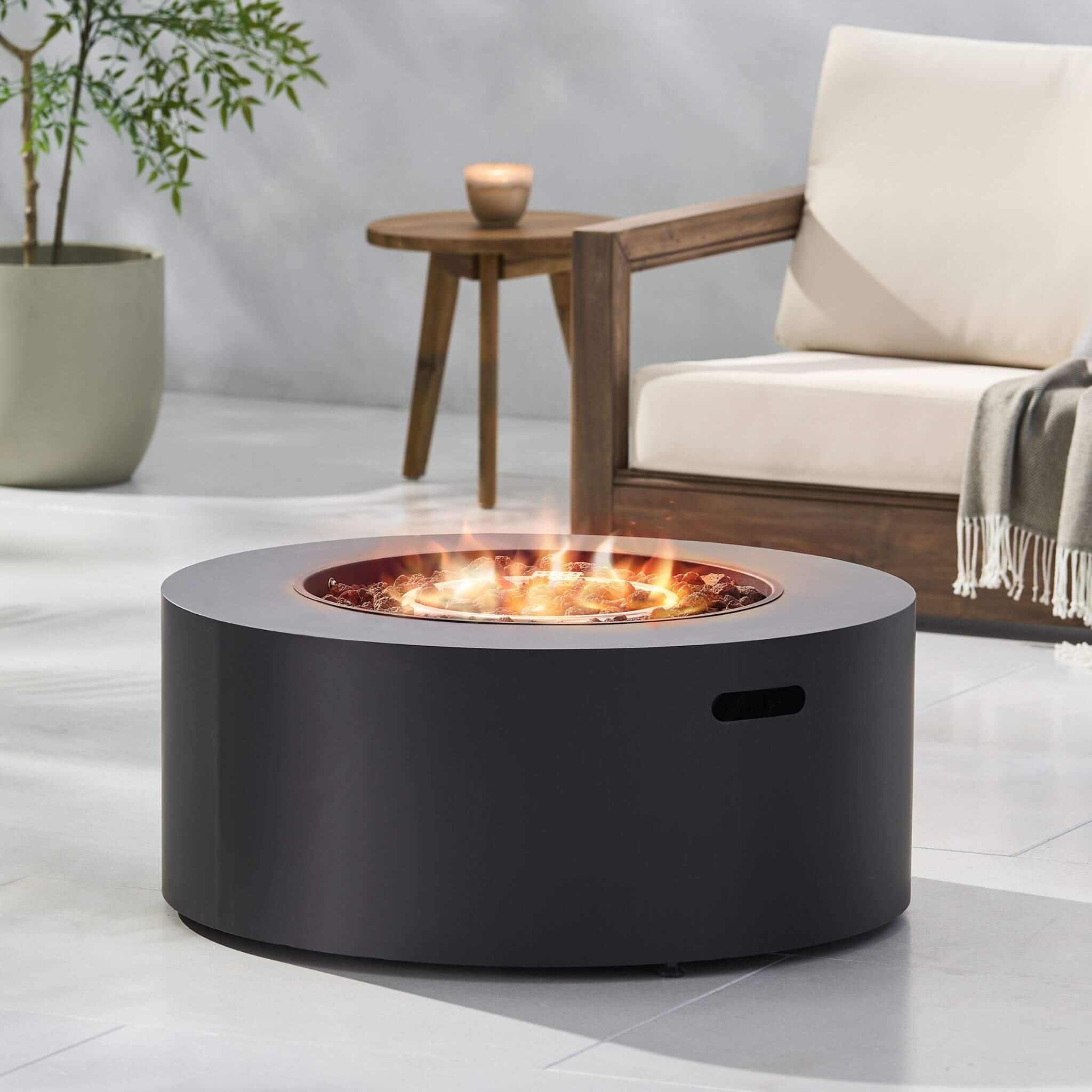 Alora Modern 32-Inch 40K BTU Round Iron Propane Fire Pit