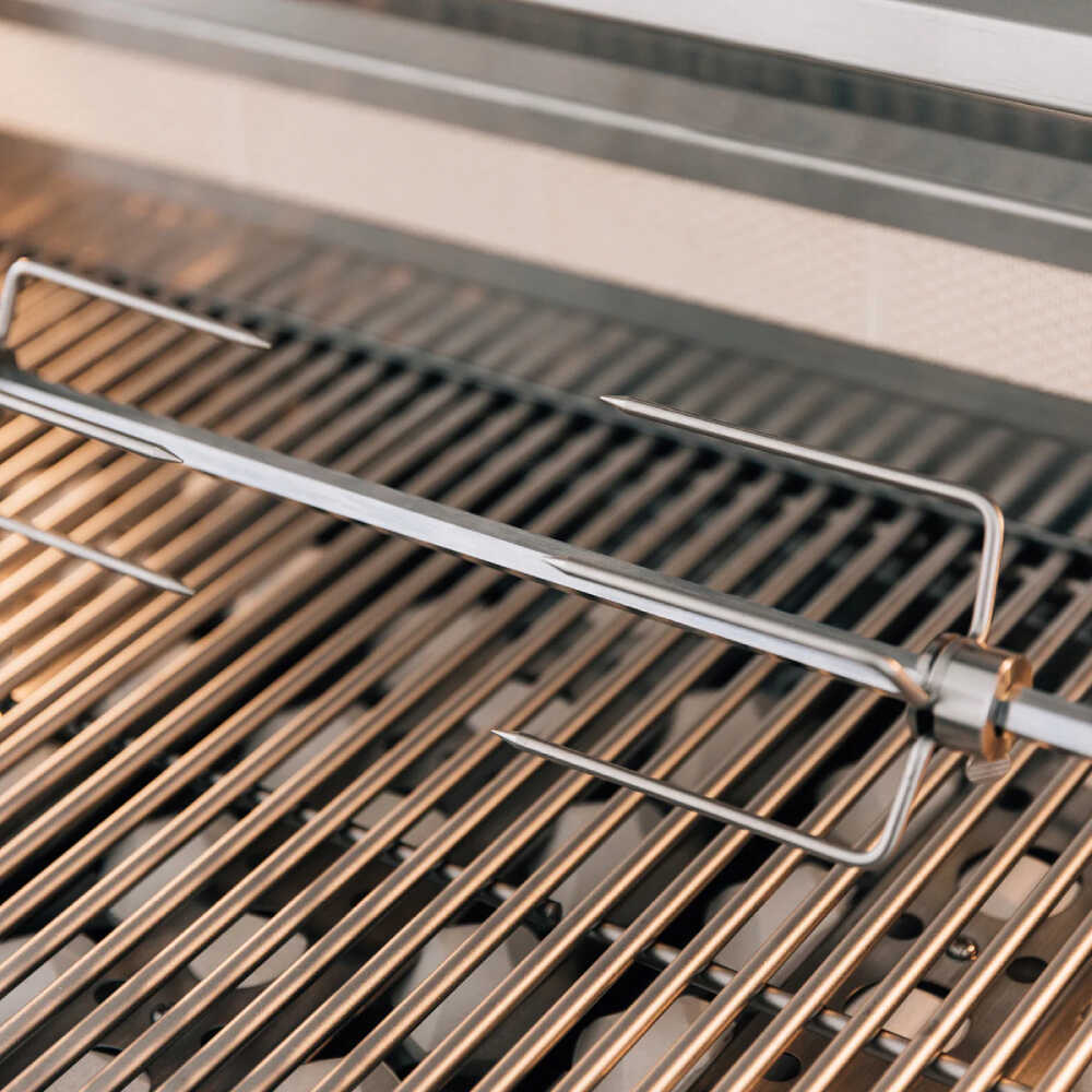 Summerset Sizzler Pro Premium Outdoor Built-In Gas Grill [SIZPRO] (SAK56324)